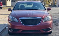 2013 Chrysler 200 Limited