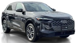 2025 Audi Q5 quattro Premium TFSI