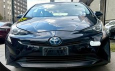 2017 Toyota Prius Two (Natl)