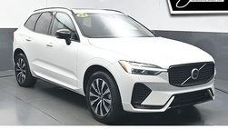 2024 Volvo XC60 B5 Core Dark Theme