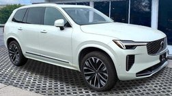 2025 Volvo XC90 B5 Plus Bright Theme 7P