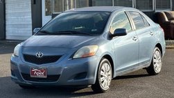 2010 Toyota Yaris Base