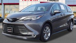 2023 Toyota Sienna Platinum 7-Passenger