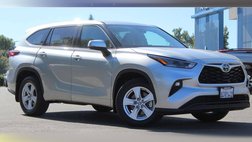 2022 Toyota Highlander LE