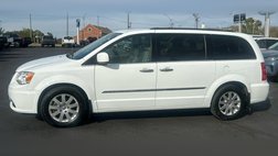 2015 Chrysler Town and Country Touring