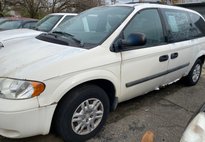 2005 Dodge Grand Caravan SE