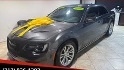 2019 Chrysler 300 Touring