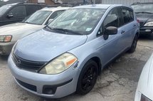 2011 Nissan Versa 1.8 S