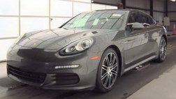 2016 Porsche Panamera Standard