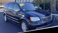 2011 Chrysler Town and Country Touring-L