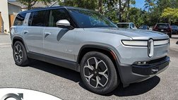 2024 Rivian R1S Adventure