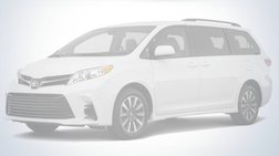 2023 Toyota Sienna LE 8-Passenger