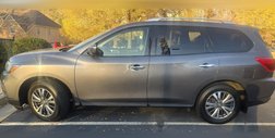 2017 Nissan Pathfinder S