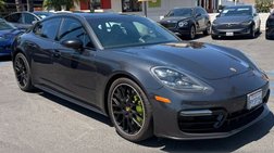 2018 Porsche Panamera Turbo S E-Hybrid