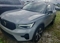 2024 Volvo XC40 XC40 Core, B5 AWD Gas (mild hybrid), Gasoline, Dark