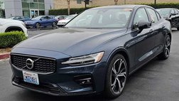 2025 Volvo S60 B5 Core