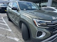 2024 Volkswagen Atlas Peak Edition SE 4Motion