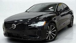 2025 Volvo S60 T8 Plus