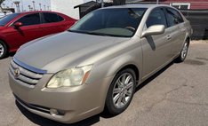 2005 Toyota Avalon XL