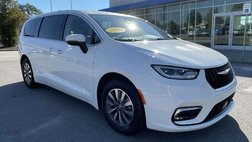 2023 Chrysler Pacifica Hybrid Touring L