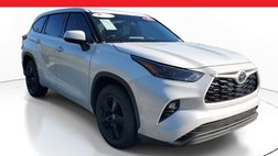 2022 Toyota Highlander LE