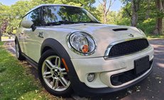 2013 MINI Clubman Cooper S