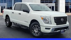 2023 Nissan Titan SV