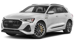2023 Audi e-tron quattro Premium