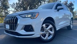 2022 Audi Q3 quattro Premium 40 TFSI