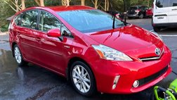 2013 Toyota Prius v Five