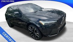 2023 Volvo XC60 B5 Ultimate Dark Theme