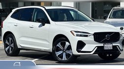 2025 Volvo XC60 T8 Core Dark Theme