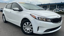 2017 Kia Forte5 LX