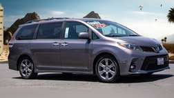 2019 Toyota Sienna SE