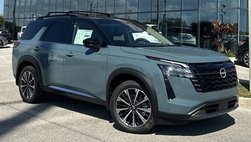 2026 Nissan Pathfinder Platinum