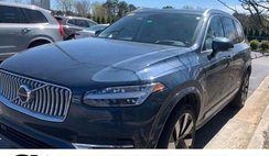 2023 Volvo XC90 Recharge T8 Ultimate Bright Theme 7P