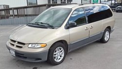 1998 Dodge Grand Caravan LE