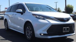 2023 Toyota Sienna XLE 7-Passenger