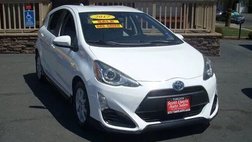 2017 Toyota Prius c Three