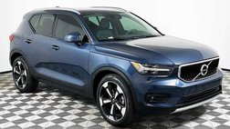 2021 Volvo XC40 T5 Momentum