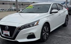 2022 Nissan Altima 2.5 SV