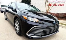 2022 Toyota Camry Hybrid LE