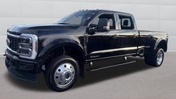 2025 Ford F-450 Super Duty Platinum