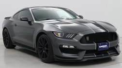 2017 Ford Mustang Fastback RWD