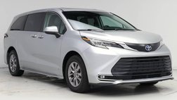 2021 Toyota Sienna XLE