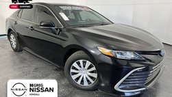 2022 Toyota Camry Hybrid LE