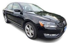 2012 Volkswagen Passat V6 SEL Premium