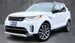 2025 Land Rover Discovery P300 Dynamic SE
