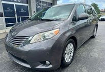 2017 Toyota Sienna XLE