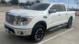 2017 Nissan Titan SL